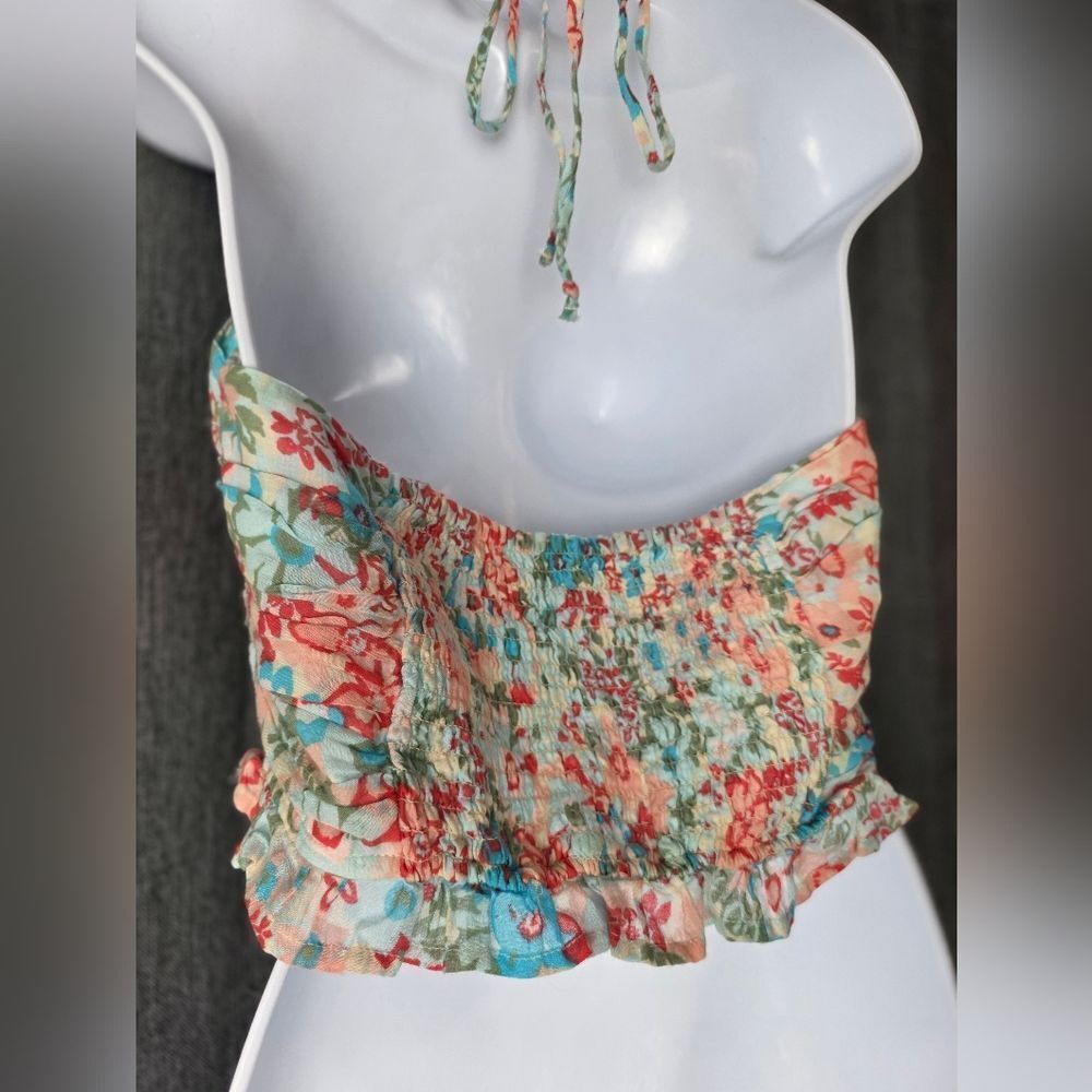 AMERICAN EAGLE Floral Ruffle Crop - Picture 6 of 8